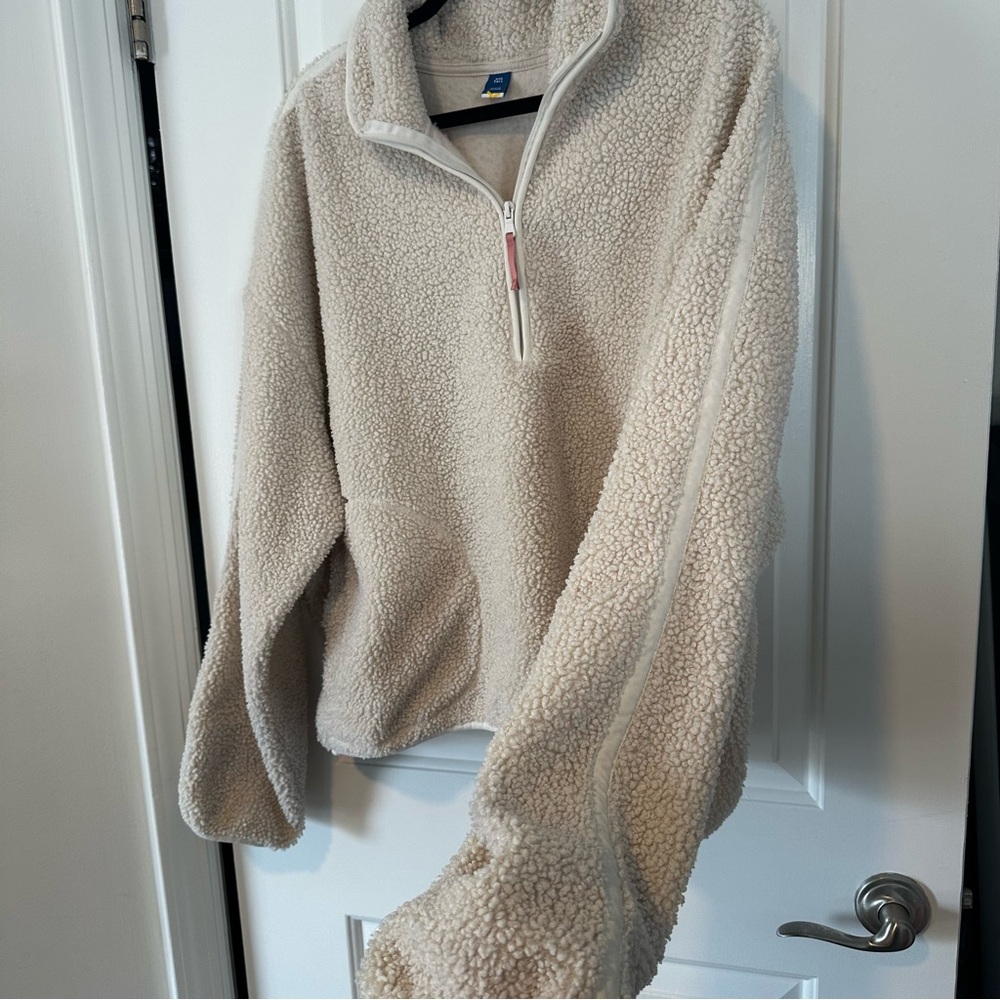 Old Navy Crop Sherpa Quarter Zip Pullover Sweatshirt in Cream - Picture 8 of 11